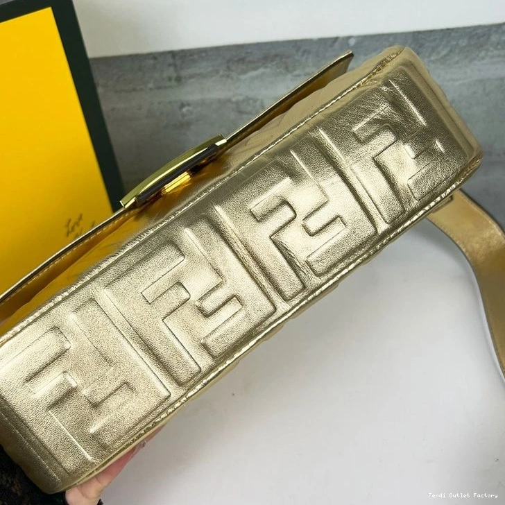 Affordable HOT Motif FF Nappa Medium Leather Gold Baguette Fendi In Bag 0805